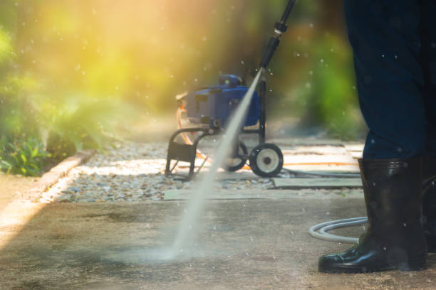 Best Patio and Deck Pressure Washing  in Veedersburg, IN