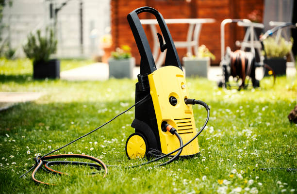 Best Sidewalk and Walkway Cleaning  in Veedersburg, IN